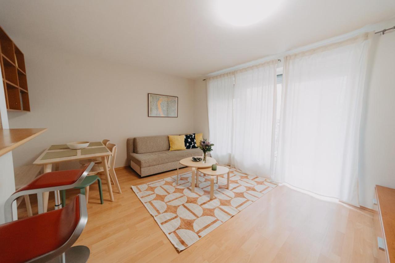 בודפשט Orangehomes One Bedroom Art Apartment מראה חיצוני תמונה