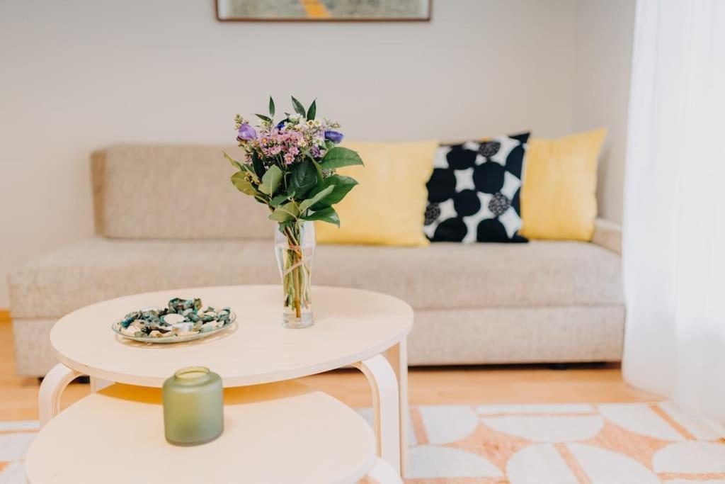 בודפשט Orangehomes One Bedroom Art Apartment מראה חיצוני תמונה